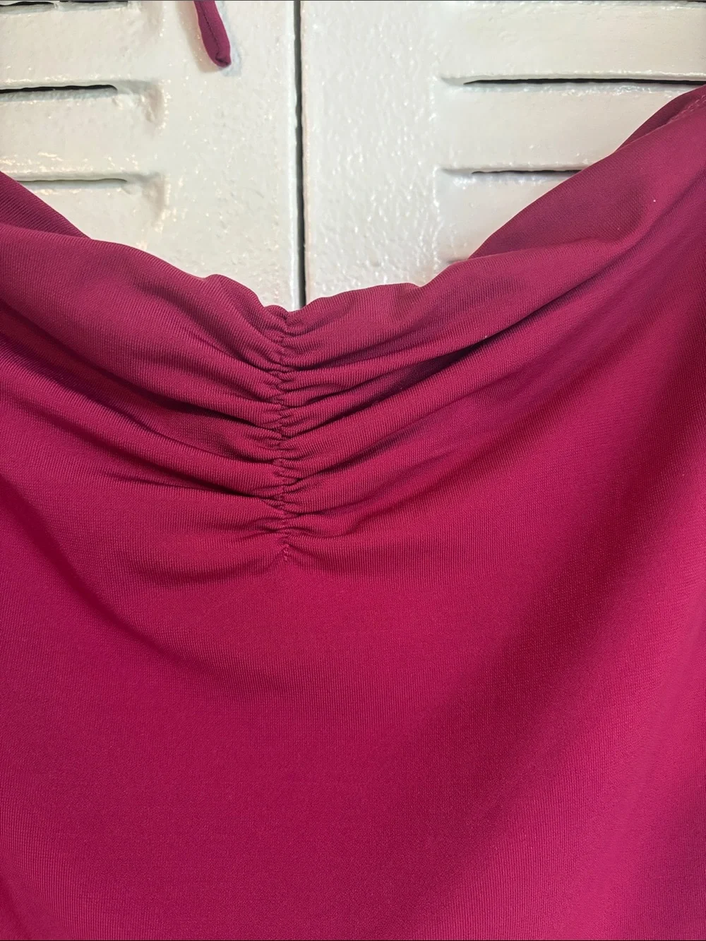 Garage Deep Raspberry Ruched Cap Sleeve Top | Size L - Picture 4 of 10